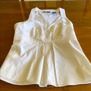 White Sleeveless Summer Top. Side Zip and Back Belt. Detailed Cotton Blend.